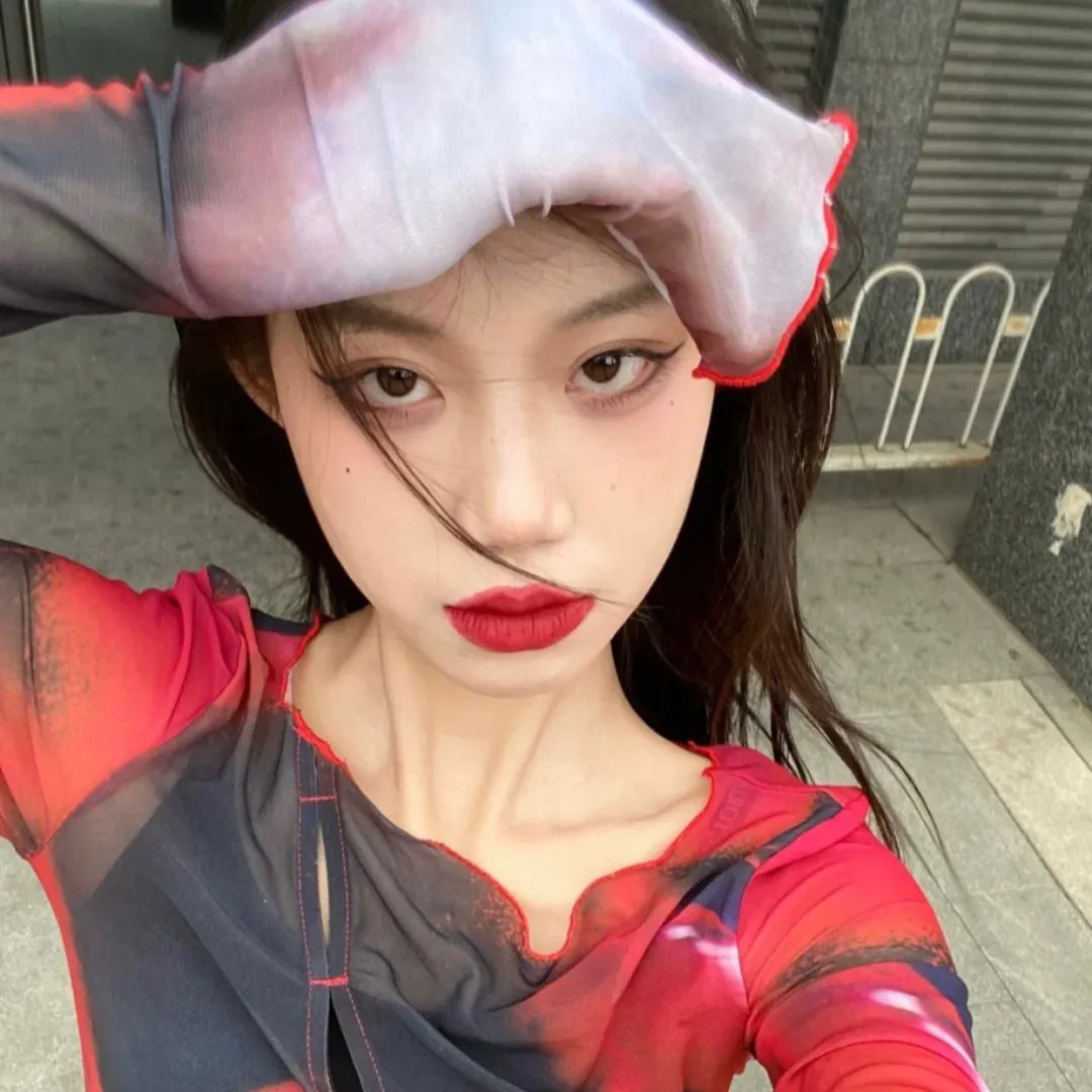 生娃当天夫人手撕影帝