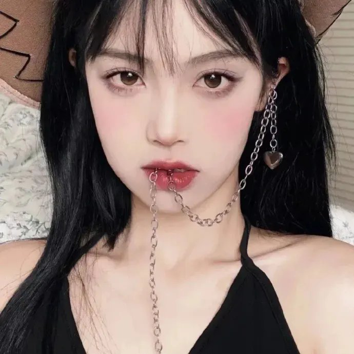 女扮男，靠近云端的你